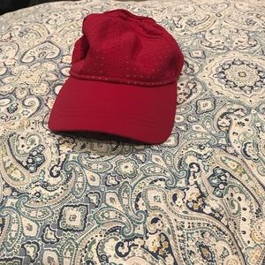 Lulu lemon caps